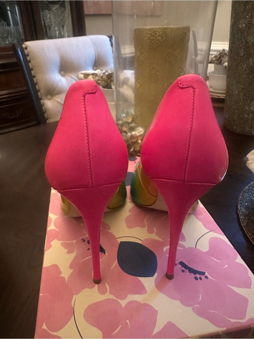 Slightly worn Size 8 Steve Madden Multicolor Pointed-Toe Stiletto - Teal Pink - Picture 5 of 9